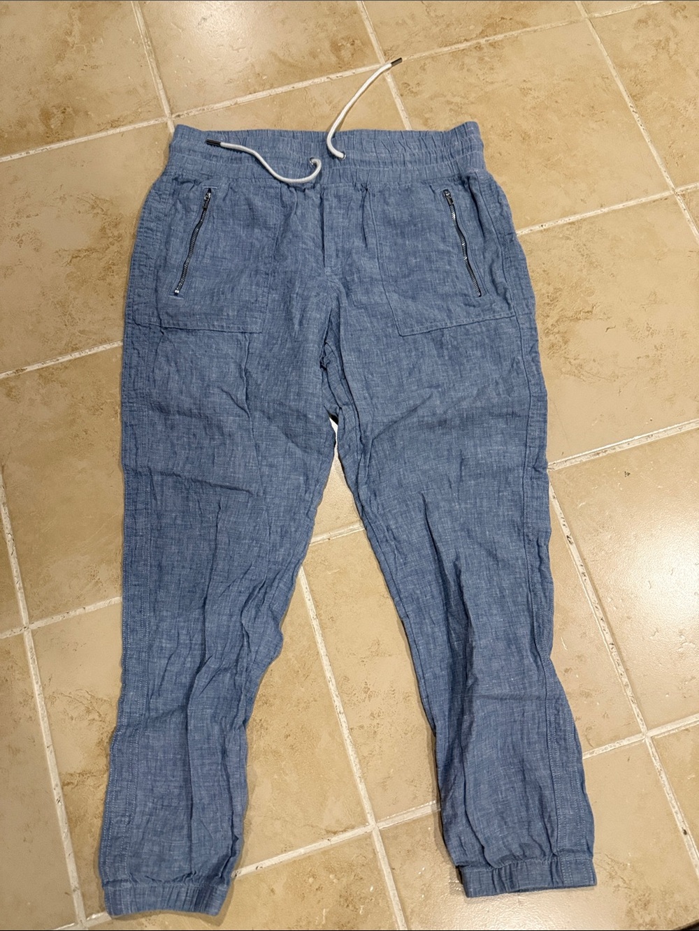 Women’s Athleta Pants - Joggers EUC